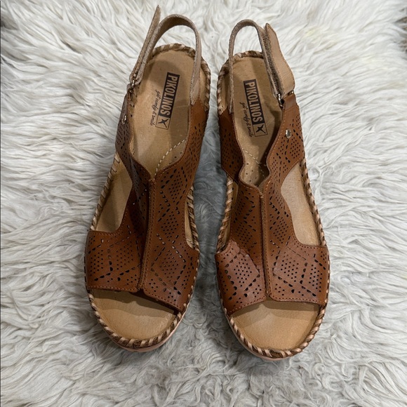 Pikolinos Women's Leather Perforated
Wedge Sandals Aguadulce Brandy Size 39 - Picture 7 of 9